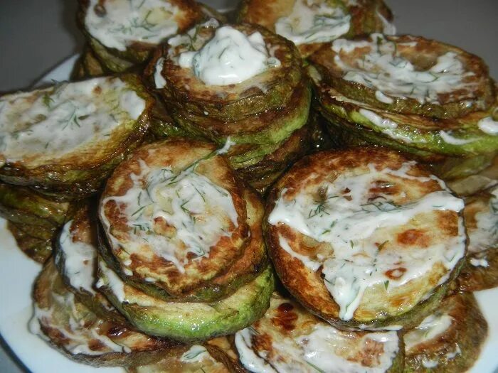 Пожарить кабачки рецепт с фото Жареные кабачки: с чесноком, майонезом и укропом - как вкусно приготовить жарены