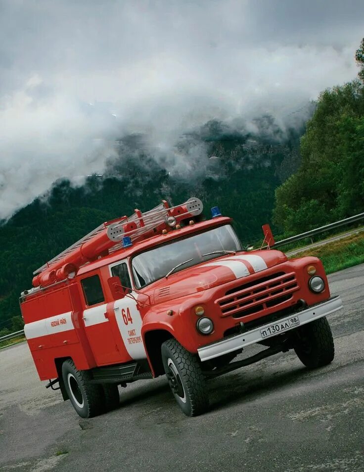 Пожарная машина фото ZiL-130 - Union of Soviet Socialist Republics Пожарный, Пожарные, Автомобили