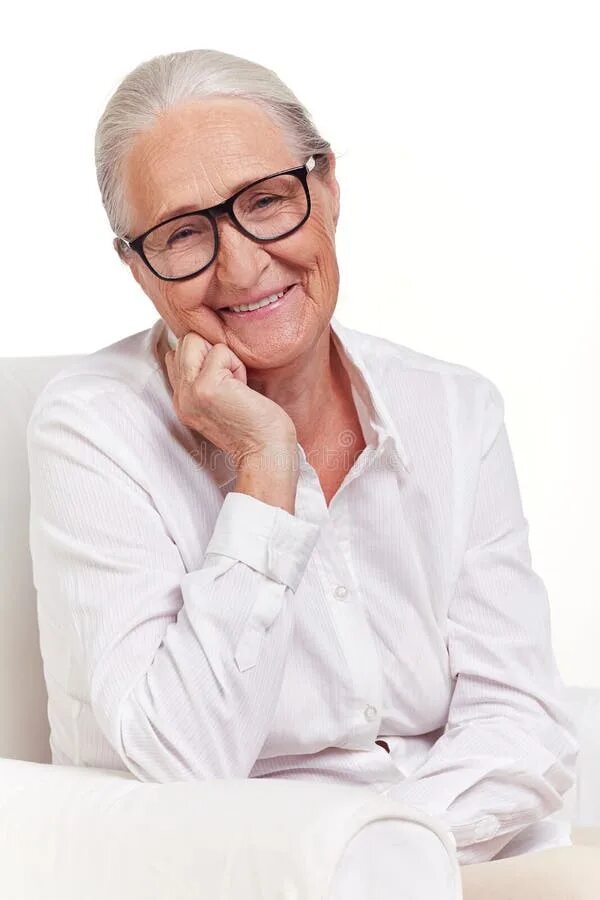 Пожилая женщина в очках фото Elderly Woman in Eyeglasses Stock Photo - Image of greyhair, attractive: 3456163