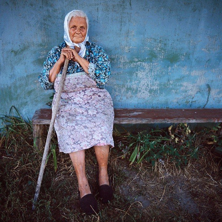 Пожилые женщины в деревне фото пластырь для левой руки - 2 000 фотографий Ukraine, Photographer, Master of fine