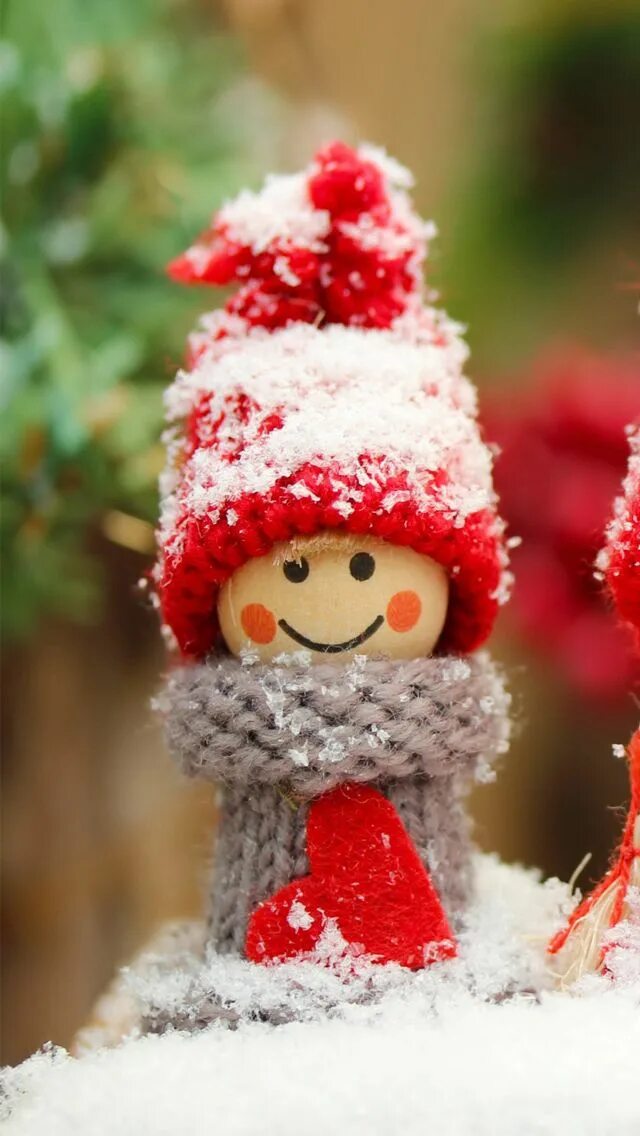 Позитивная картинка новый год Winter dolls iPhone Wallpapers in 2024 Personalised christmas decorations, Merry