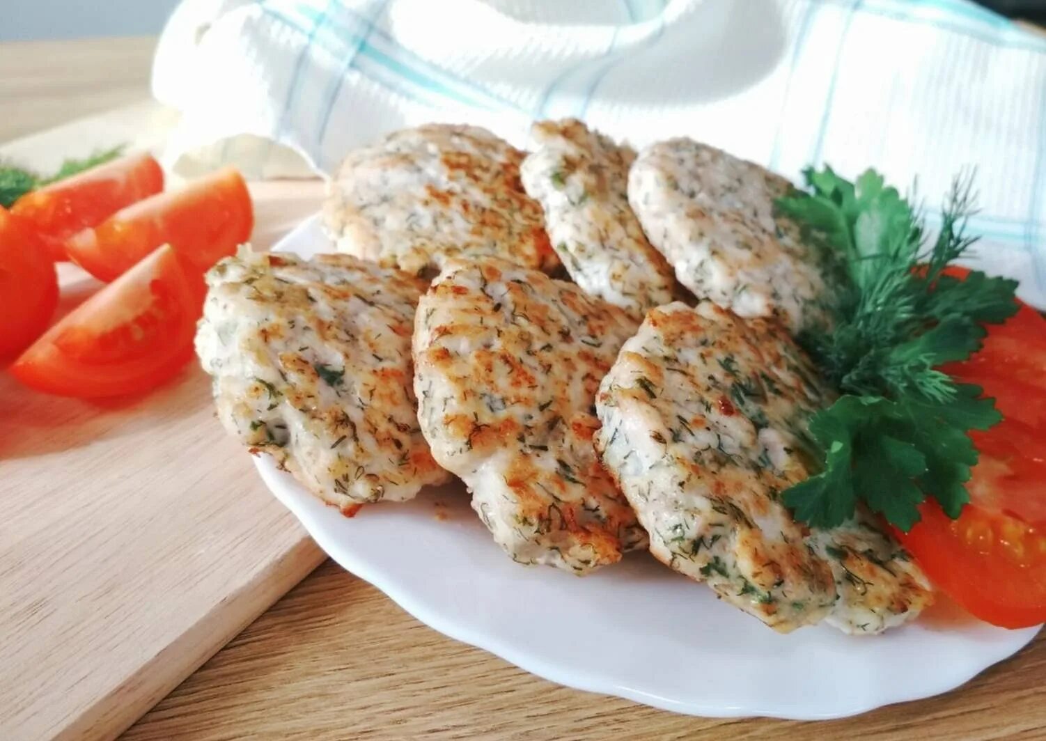 Пп котлеты фото Диетические котлеты из куриной грудки в духовке