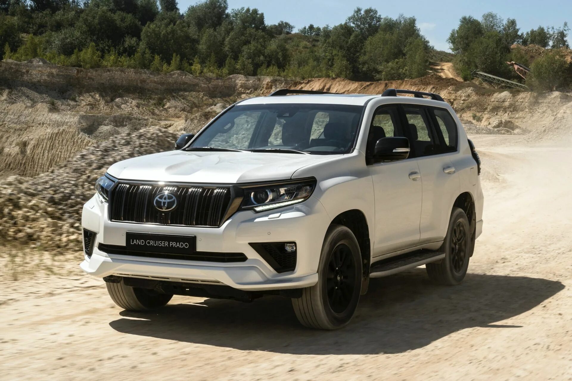 Прадо 2024 новый кузов фото Новый Toyota Land Cruiser Prado 150 2022 в России (фото, цена, комплектации, вид