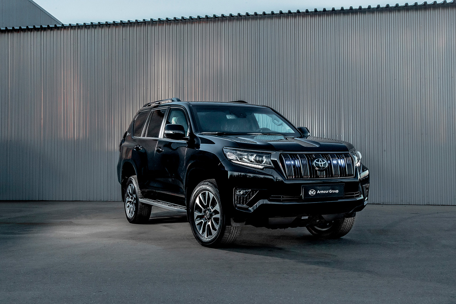 Прадо новый кузов фото цена Toyota Land Cruiser Prado - закажите бронированный автомобиль в компании "АрморГ