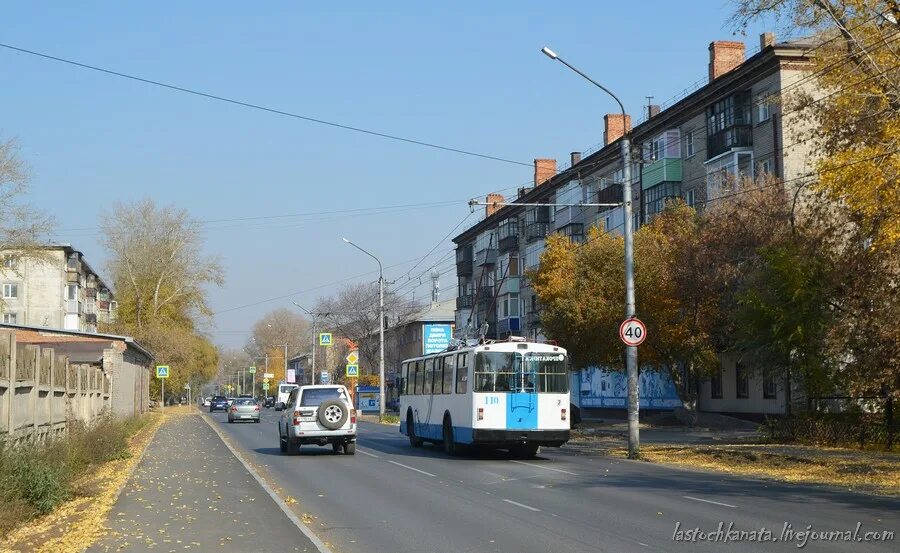 Практик октябрьская ул 018 рубцовск фото Рубцовск. Октябрьская в жёлтом свете листьев. Часть 1: lastochkanata - ЖЖ