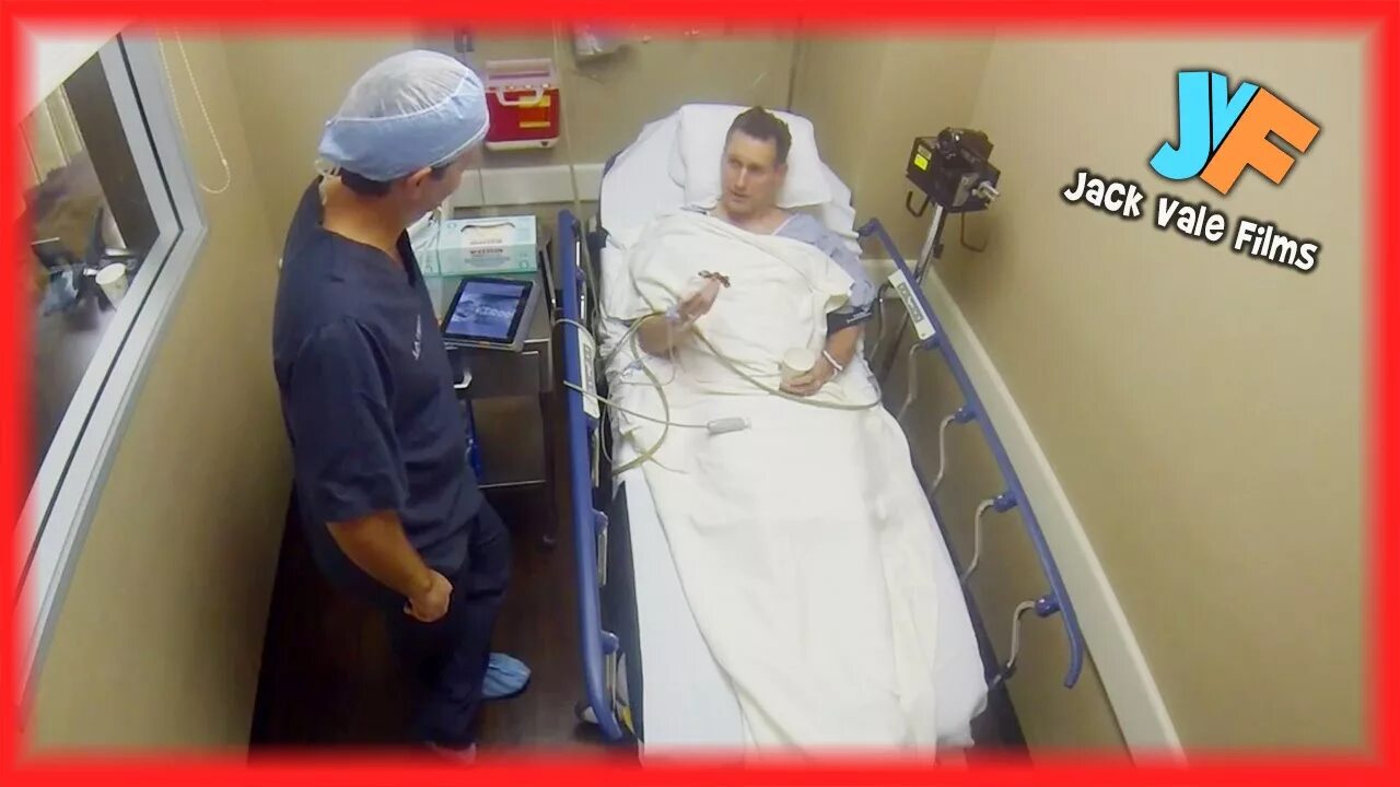 Пранк фото в больнице Doctor Farting in a Hospital PRANK Jack Vale - YouTube