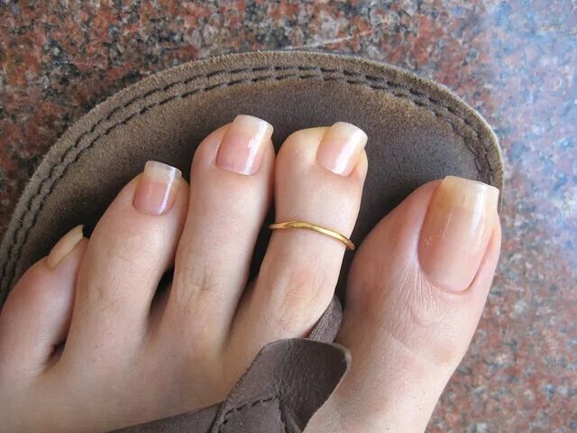 Правильные ногти на ногах фото Pedicure: photo of beautiful nail design 2015 at home "Manicure at home