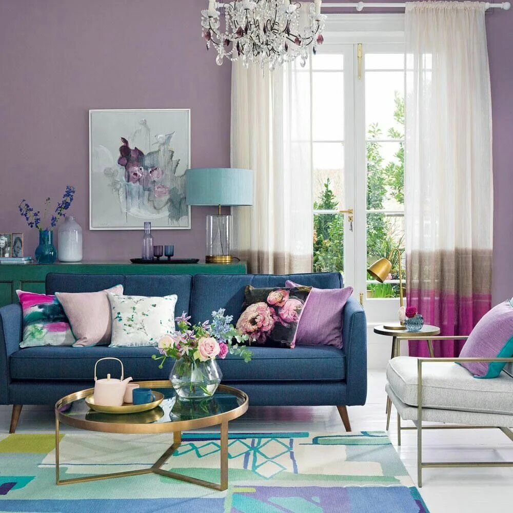 Правильные цвета в интерьере Pin on тренды 2019 Purple living room, Living room color schemes, Colourful livi