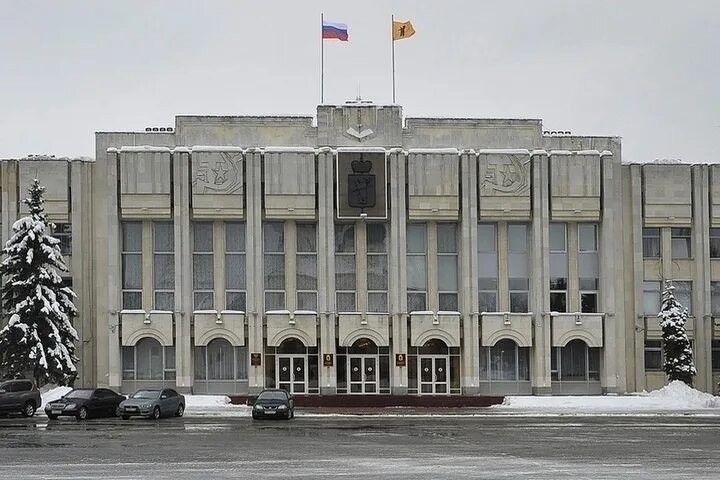 Правительство ярославской области советская площадь 3 фото В Ярославской области установлена величина прожиточного минимума за IV квартал 2