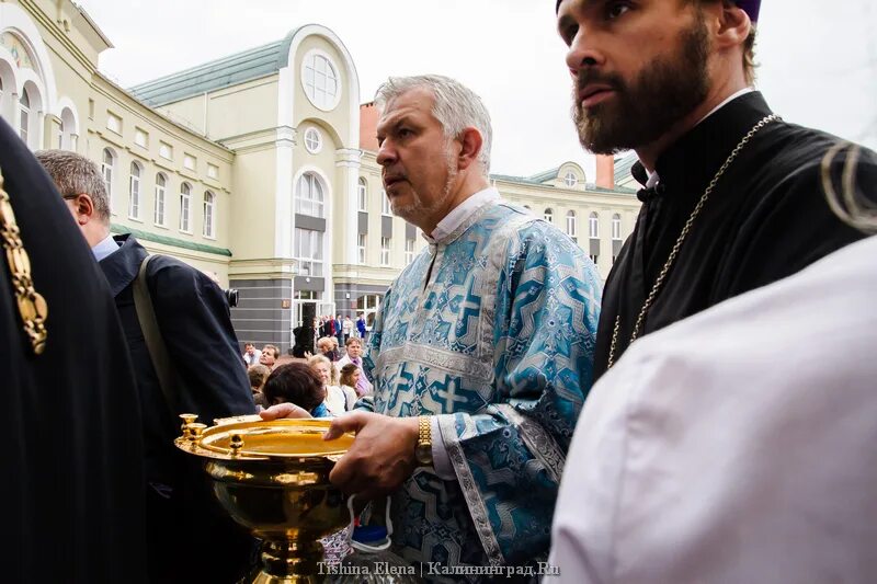 Православная гимназия калининград фото На площади Победы в Калининграде открыли третий корпус православной гимназии