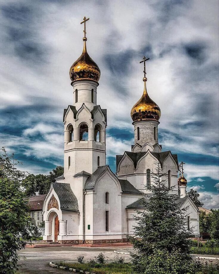 Православная церковь фото Temple in the name of the Archangel Michael in the St. John the Baptist Monaster