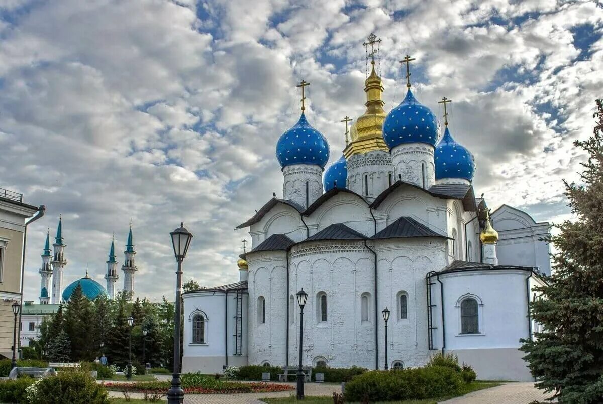 Православные храмы казани фото Пешеходная экскурсия в Казанский Кремль "Экскурсионная Казань"