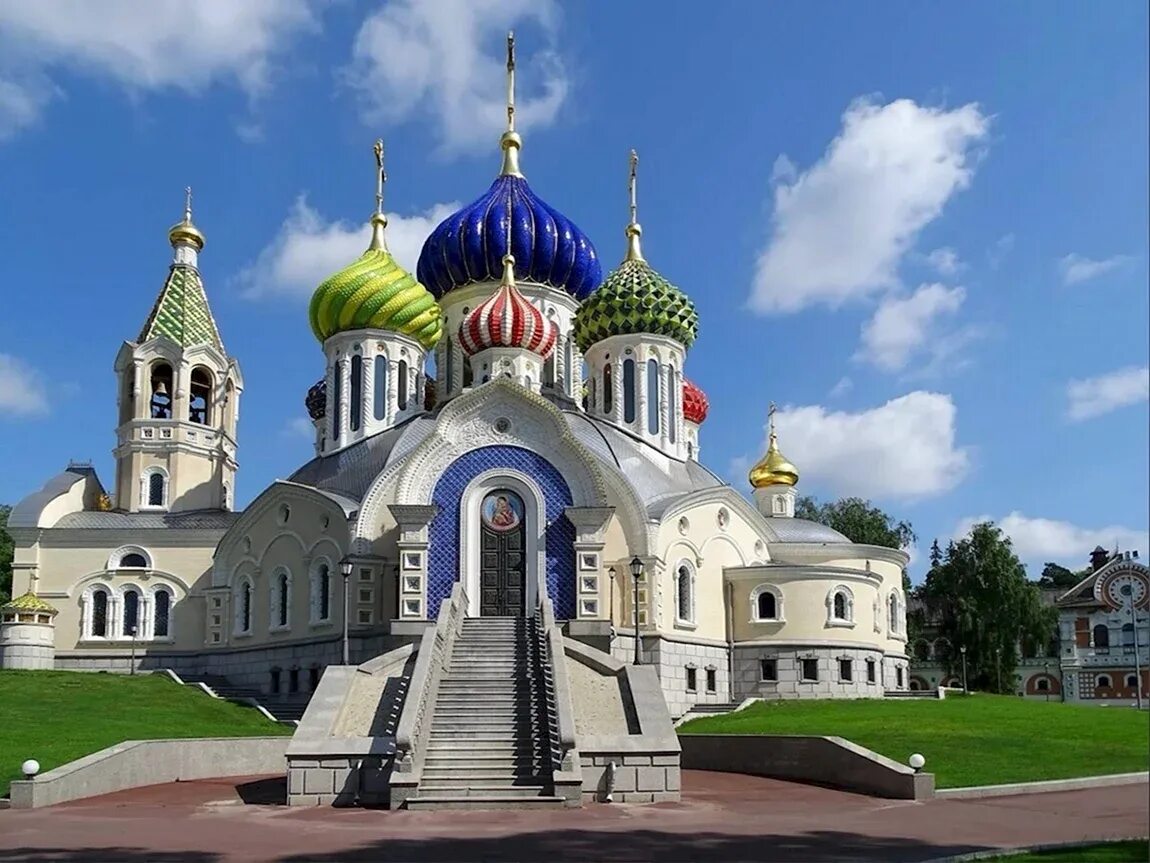 Православные храмы россии фото Православие монастыри