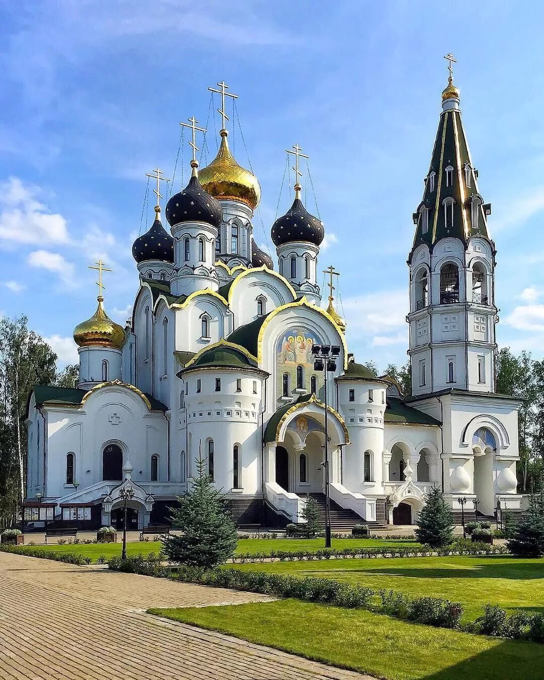 Православные соборы россии фото и история Temple of Alexander Nevsky, pos. Knyazhye Lake, Istra district, Moscow region, R