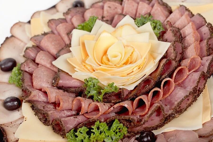 Праздничная нарезка из колбасы фото Deli Meat & Cheese Platter Meat and cheese tray, Meat cheese platters, Cheese pl