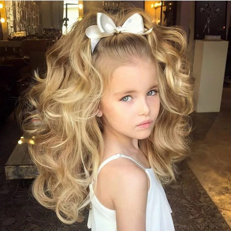 Праздничная прическа для девочки на длинные волосы Pin by htd Brothers on Hair Styles Baby girl hairstyles, Hair styles, Girl hairs