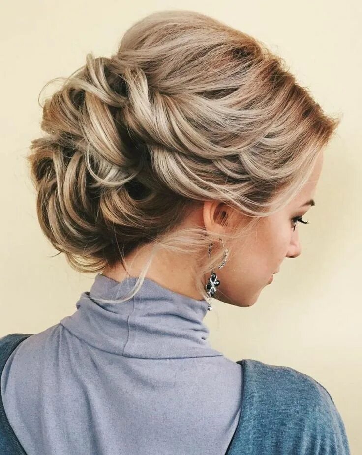 Праздничная прическа на волосы средней длины Elegant Pinned Back Updo Thin hair updo, Wedding hairstyles thin hair, Hair styl