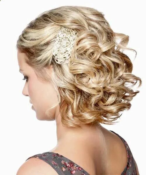 Праздничная укладка на средние волосы фото 18 Stylish Wedding Hairstyles for Short Hair - Mrs to Be Short hair updo, Long h