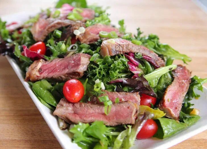 Праздничная вкусная говядина рецепты с фото 16 Pioneer Woman Recipes You Can Make in 16 Minutes Steak salad recipe, Food net