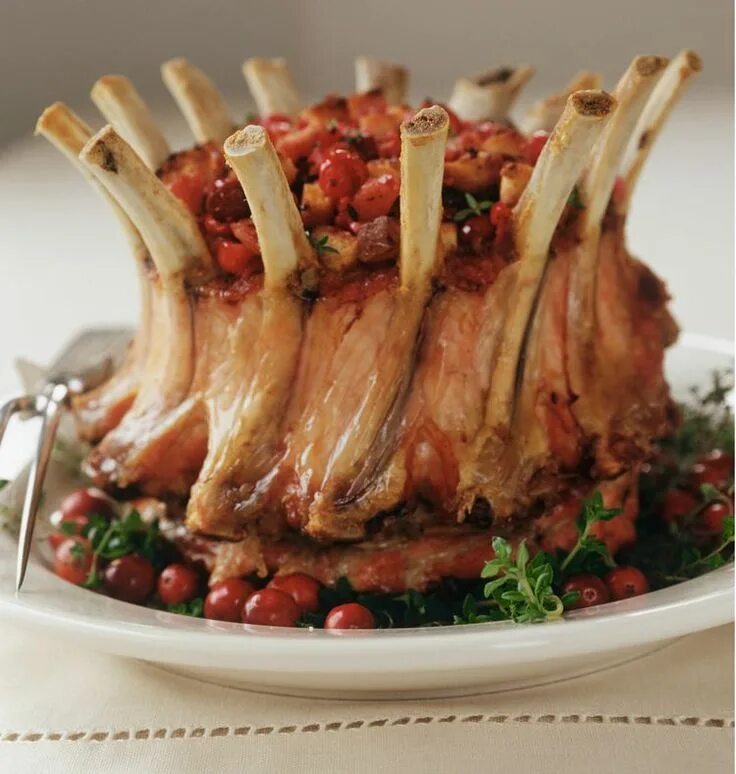 Праздничное блюдо из мяса с фото Elegant Apple and Herb Stuffed Crown Roast of Pork Recipe Thanksgiving main dish