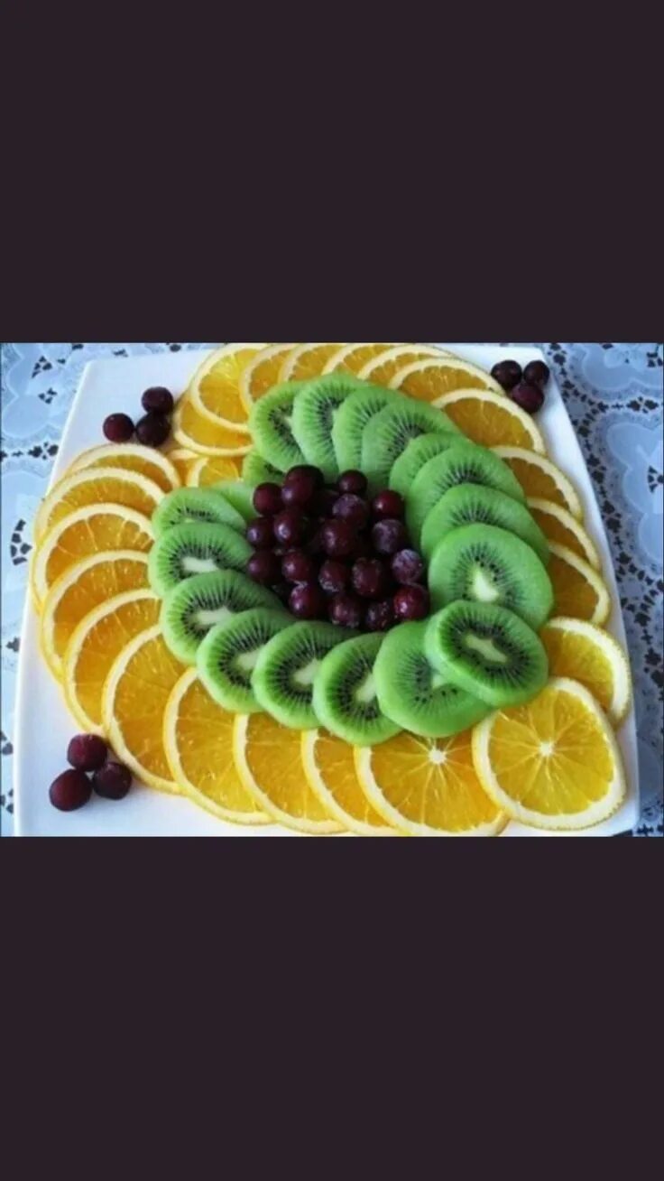 Праздничное оформление фруктов фото Pin on Food Art