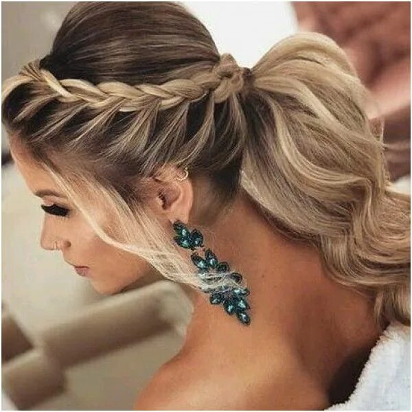 Праздничные прически 2024 27 Hairstyles Updo Long Hair Braids for medium length hair, Long hair styles, Cl