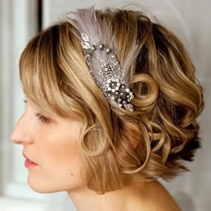 Праздничные прически на короткое каре 10 coiffures de mariage pour les cheveux courts Wedding hairstyles medium length