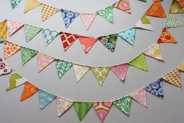 Праздничные украшения своими руками фото флажковая гирлянда из ткани Flag garland, Diy party bunting, Crafts