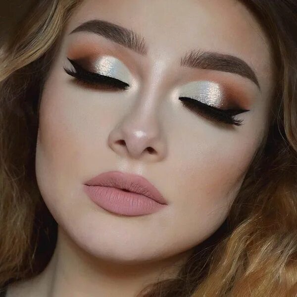 Праздничный макияж глаз 50+ Face Makeup Ideas for Spring Art and Design Makeup, Face makeup, Eye makeup