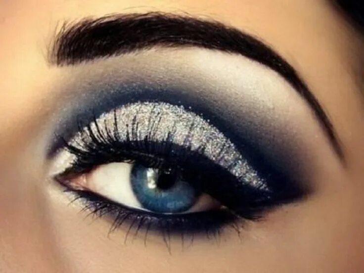 Праздничный макияж глаз Eye Makeup Dramatic eye makeup, Eye makeup pictures, Smokey eye makeup