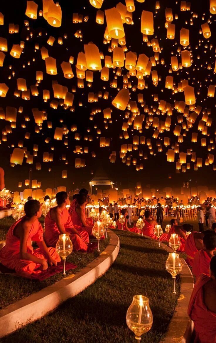 Праздник фонарей в китае фото 20 Best City Breaks in the World Travel Caribou Floating lantern festival, Trave