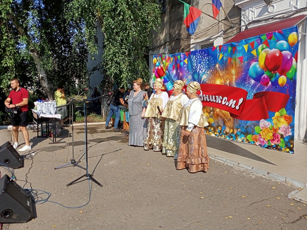 Праздник поселка фото В Горловке отмечают Дни поселков (фото, видео) " Горловская мозаика - городской 