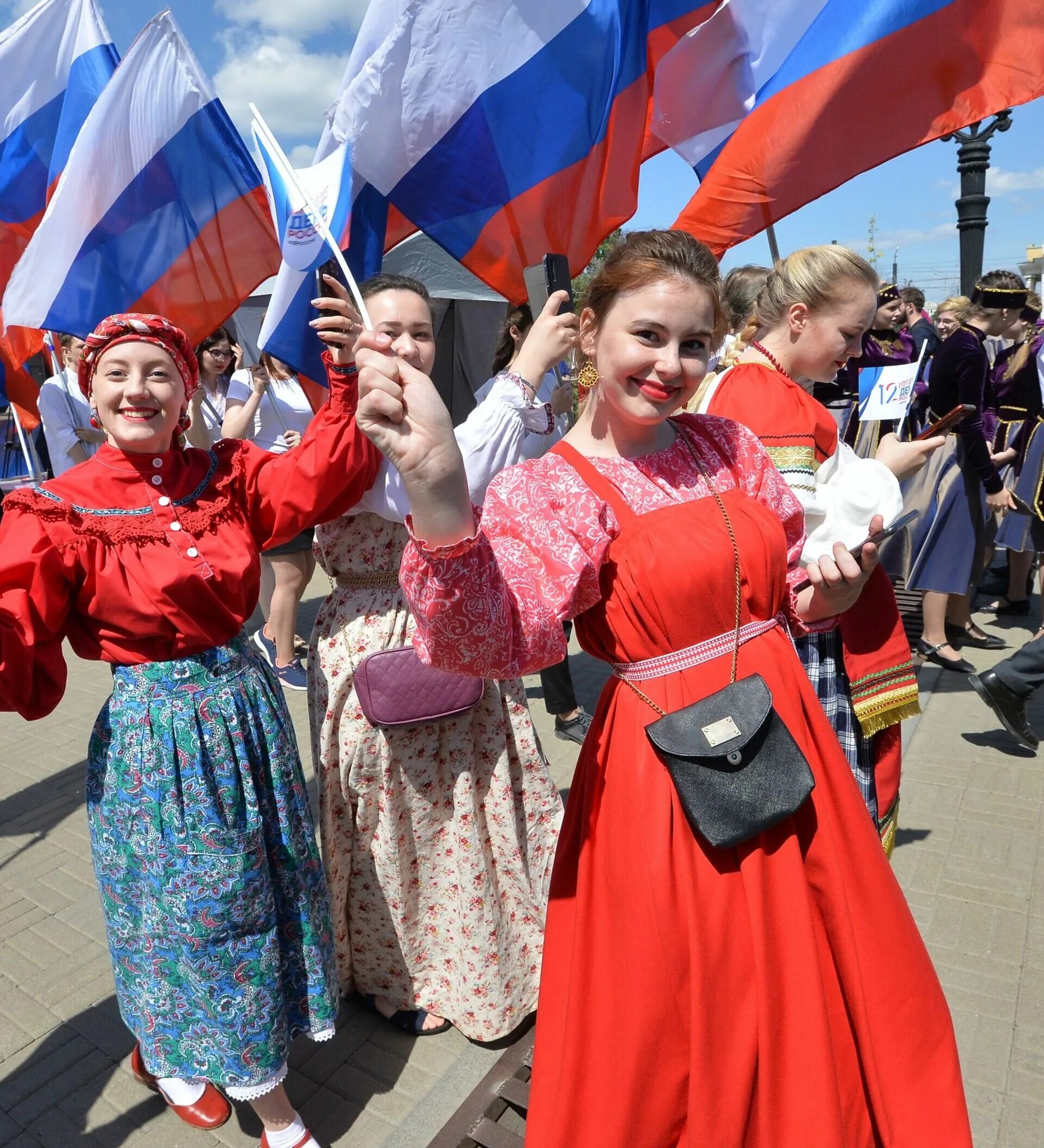 Праздник сегодня в россии фото Празднование Дня России в разных регионах страны - фото - 12.06.2019, Sputnik Та