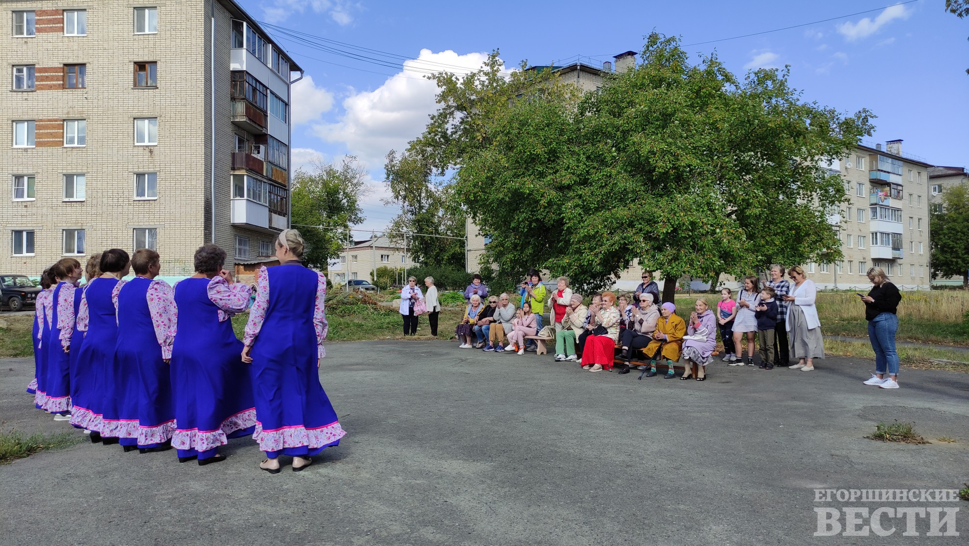 Праздник улицы фото В Артемовском отметили День улицы