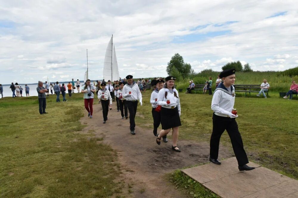 Праздник вмф на плещеевом озере фото День ВМФ в Переславле