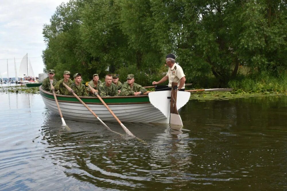 Праздник вмф на плещеевом озере фото День ВМФ в Переславле