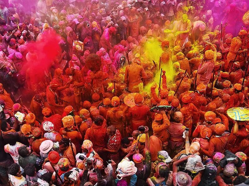 Праздники мира фото India: Holi in the time of coronavirus News-photos - Gulf News