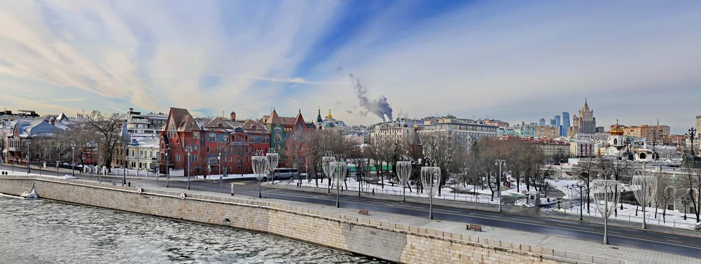 Пречистенская набережная фото Пречистенская набережная (Московские набережные) / Пречистенская набережная расп