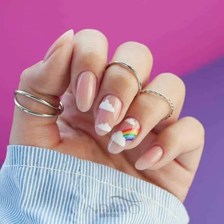 Предложи красивый маникюр 40+ Cloud Nail Designs For A Dreamy Manicure Fancy nails, Gorgeous nails, Pale p