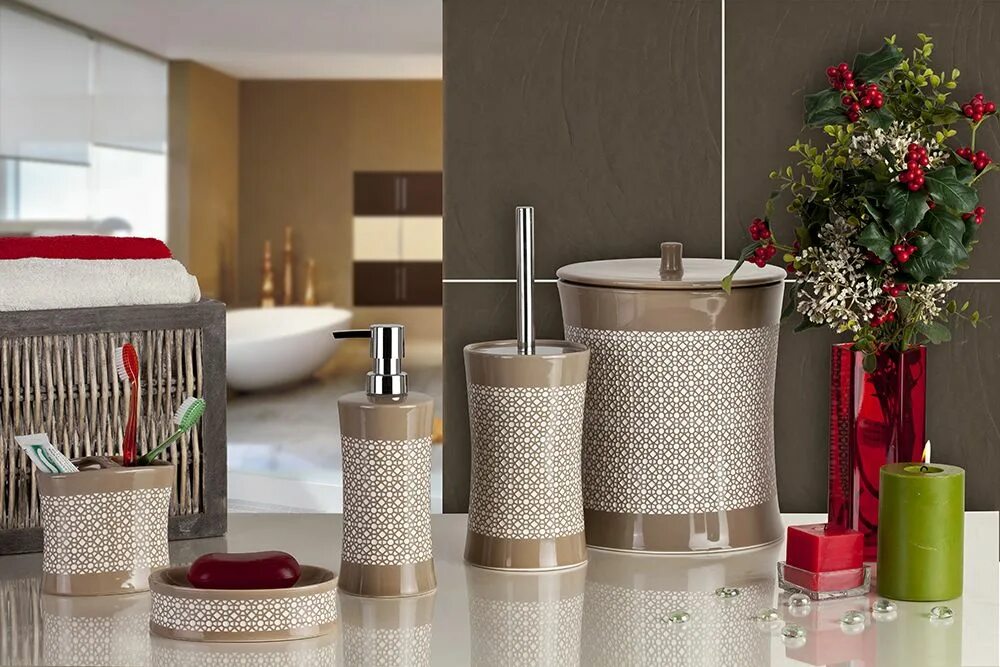Предметы интерьера для ванной комнаты Primanova Bizet Banyo Seti http://www.candia.com.tr/?urun-8971-bizet-banyo-seti 
