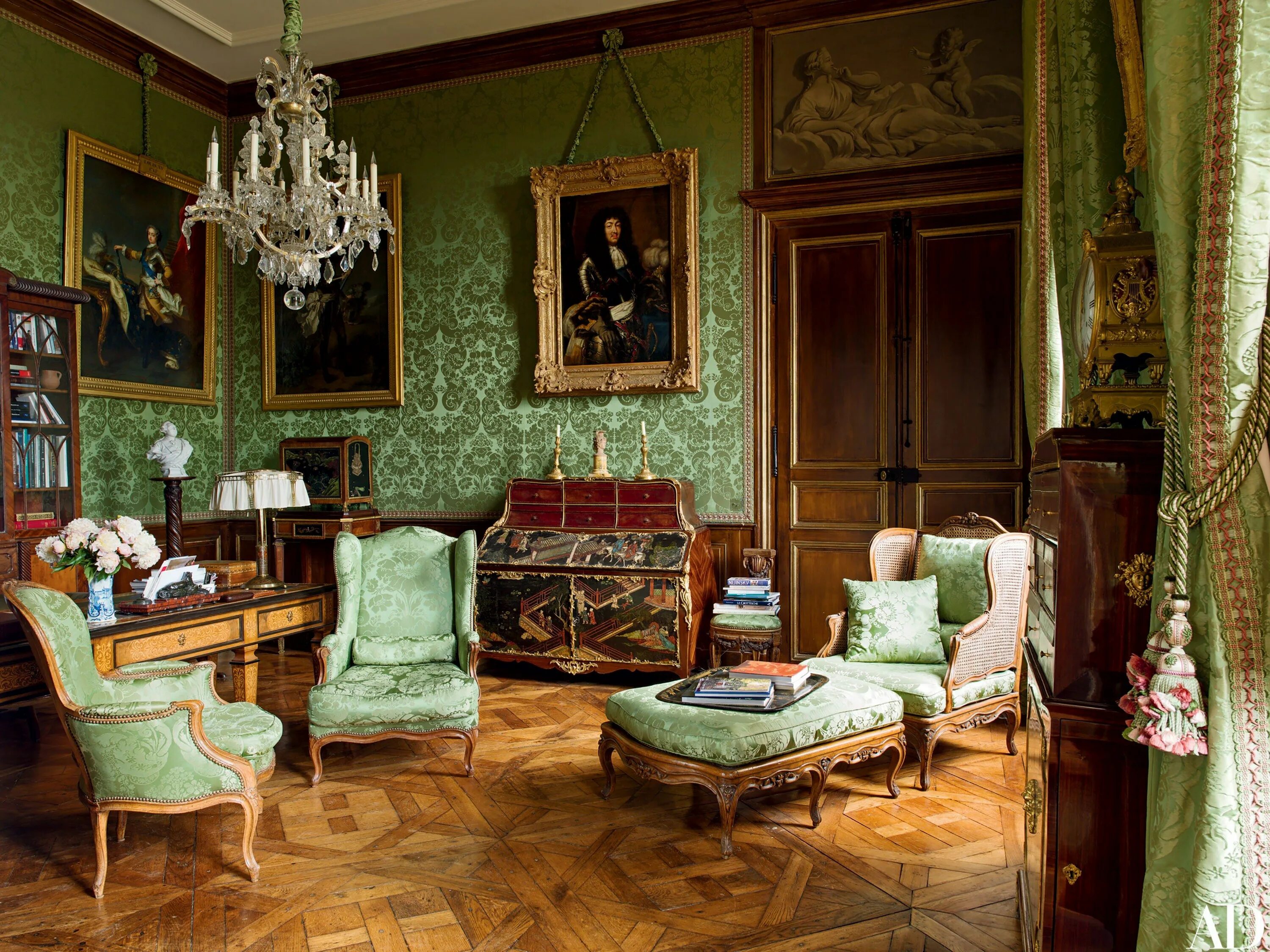 Предметы интерьера городского дома 18 века презентация French Filmmaker Jean-Louis Remilleux’s Antique-Filled Chateau Arredamento, Arre