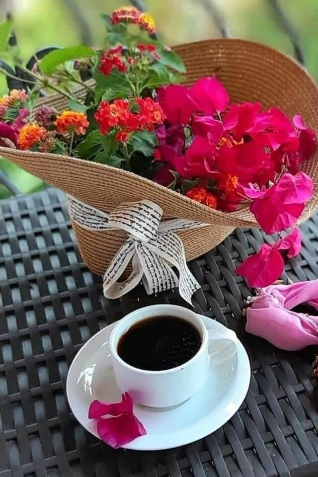 Прекрасное доброе утро фото Pin on De café, té y algo más. Sunday morning coffee, Good morning coffee gif, C