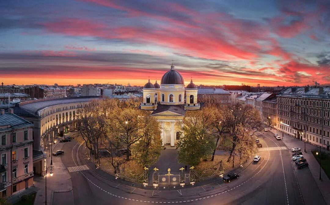 Преображенская площадь санкт петербург фото "Маршрут для прогулки: улица Пестеля меж двух соборов". Знаменитые жители. Отель