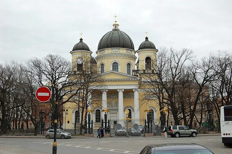 Преображенский собор октябрьский просп 117 фото File:Спасо-Переображенсий собор СПб март 2014-1.JPG - Wikipedia