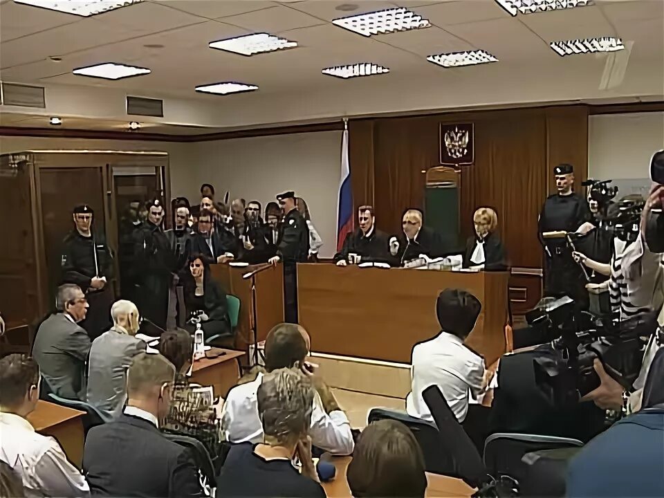 Преображенский суд фото Суд получил ходатайство М. Ходорковского и П. Лебедева об условно-досрочном осво