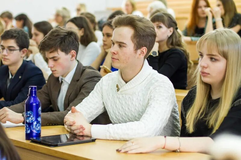 Преподаватели плехановского университета москва фото В ССЭИ РЭУ им. Г.В. Плеханова подвели итоги Школы проектирования "ЭКОстарт"