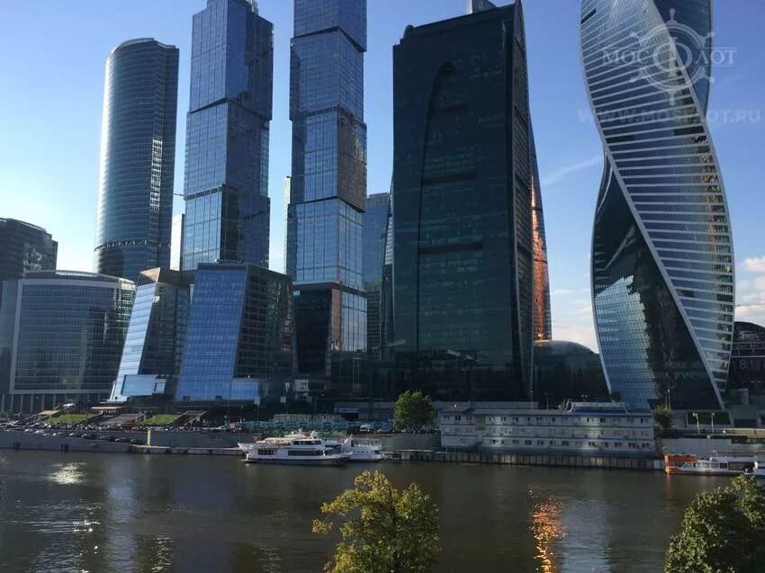 Пресненская набережная москва фото Причал Москва-Сити