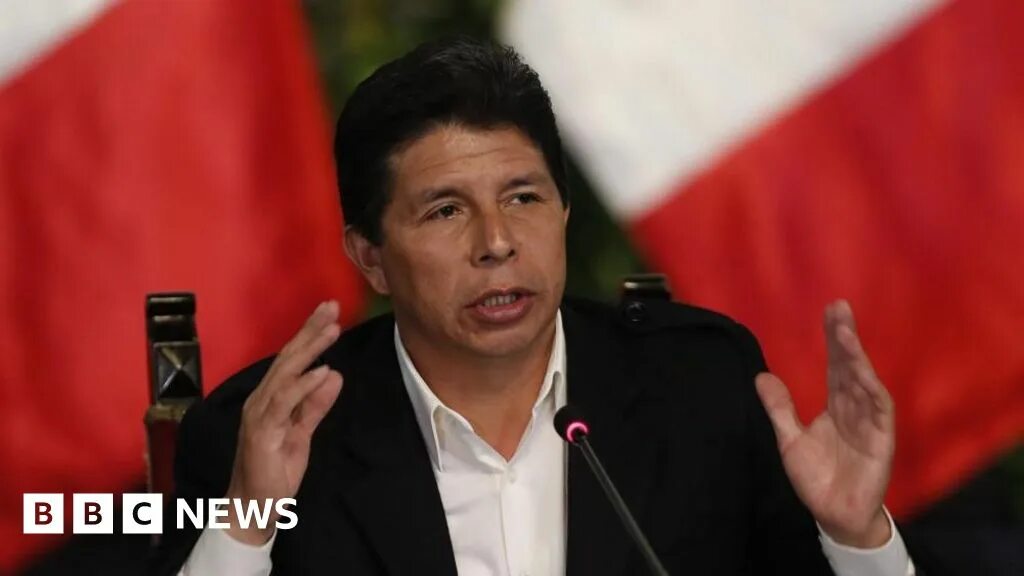 Президент перу фото Pedro Castillo: Peru's embattled president faces fresh legal battle - BBC News