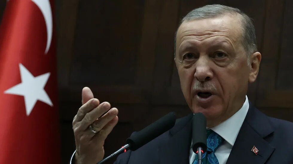 Президент турции сейчас фото Erdogan accuses West of trying to drag Türkiye into conflict with Russia - RT Wo