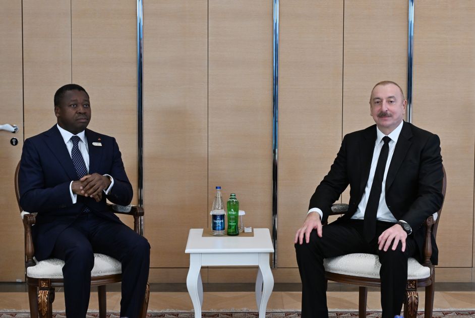 Президенты республик фото President of Azerbaijan Ilham Aliyev meets with President of Togo PHOTOS